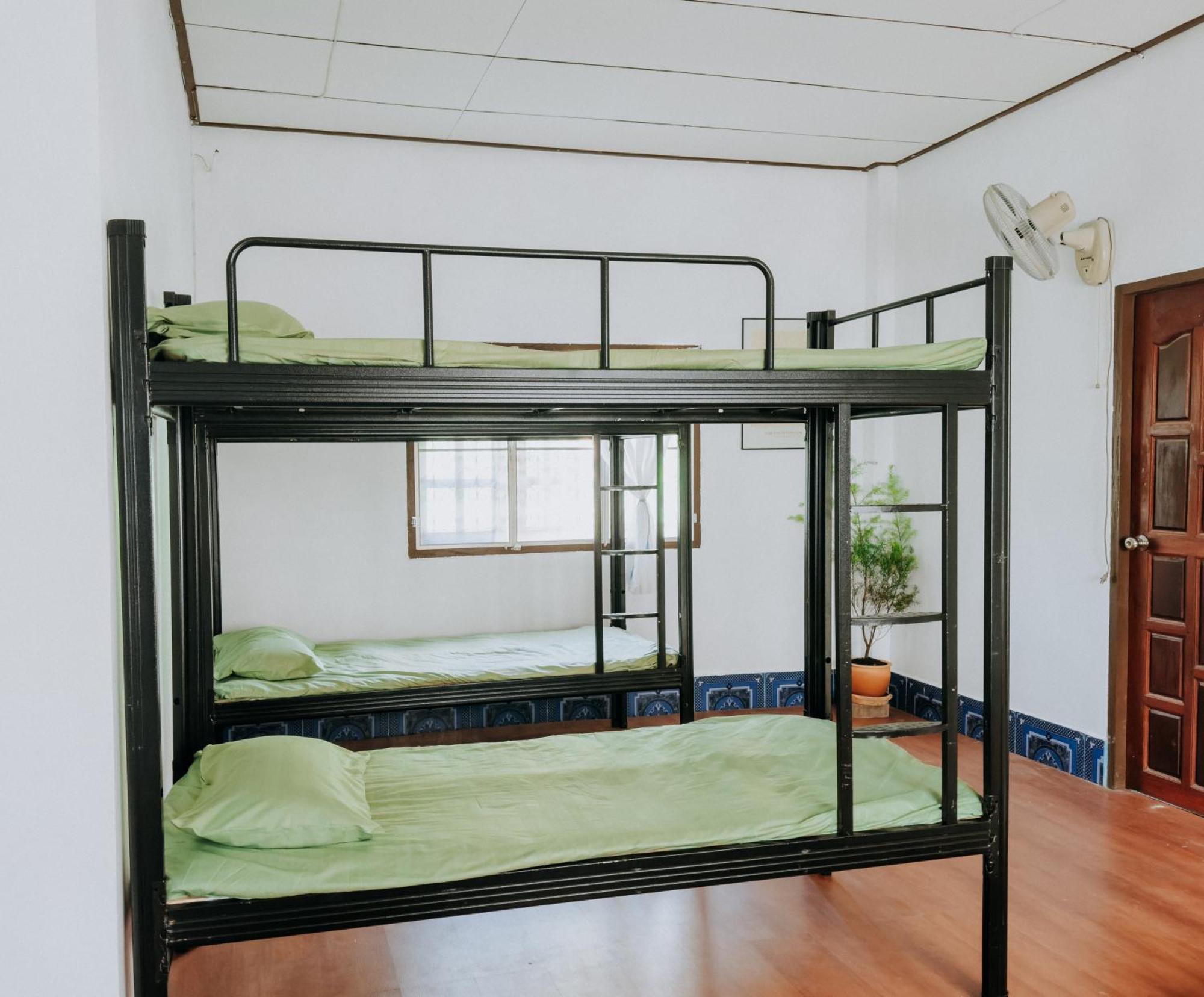 Positive Energy Homestay And Guide In Chiangkhan Chiang Khan Eksteriør billede